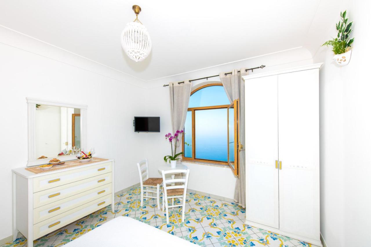 La Borragine Rooms Позитано Экстерьер фото